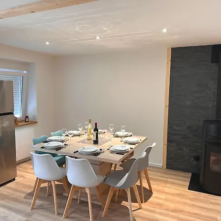 Le Du Hirsch Holiday home
