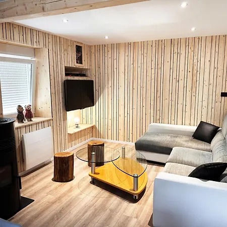 Le Du Hirsch Holiday home